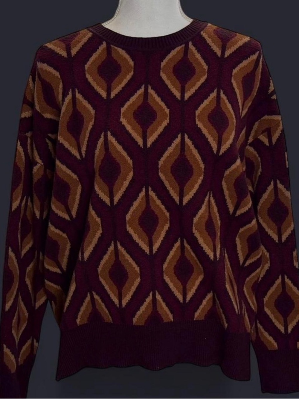 R2 Men's Burgundy & Brown Geometric Crewneck Sweater